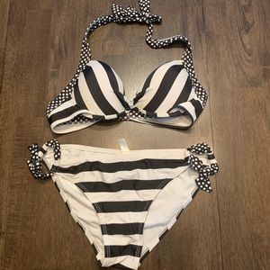 Striped bikini